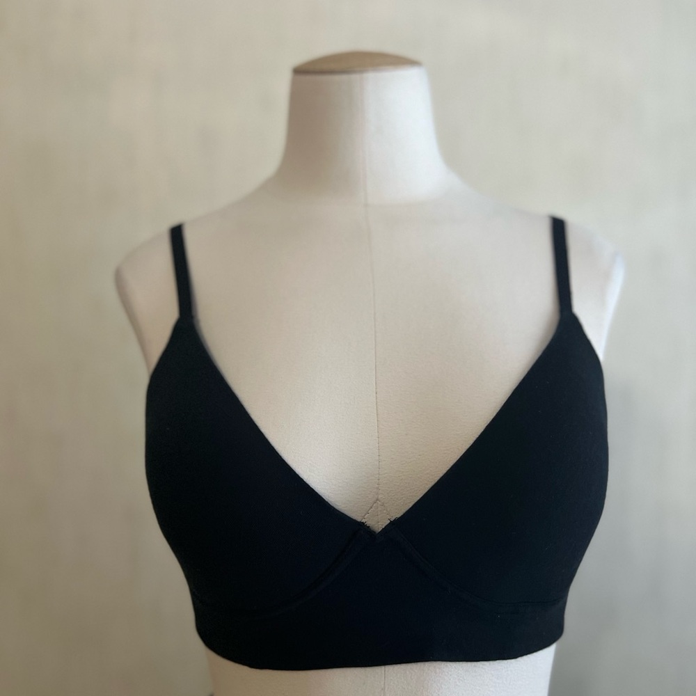 Aerie Black bra, 34C everyday wear.